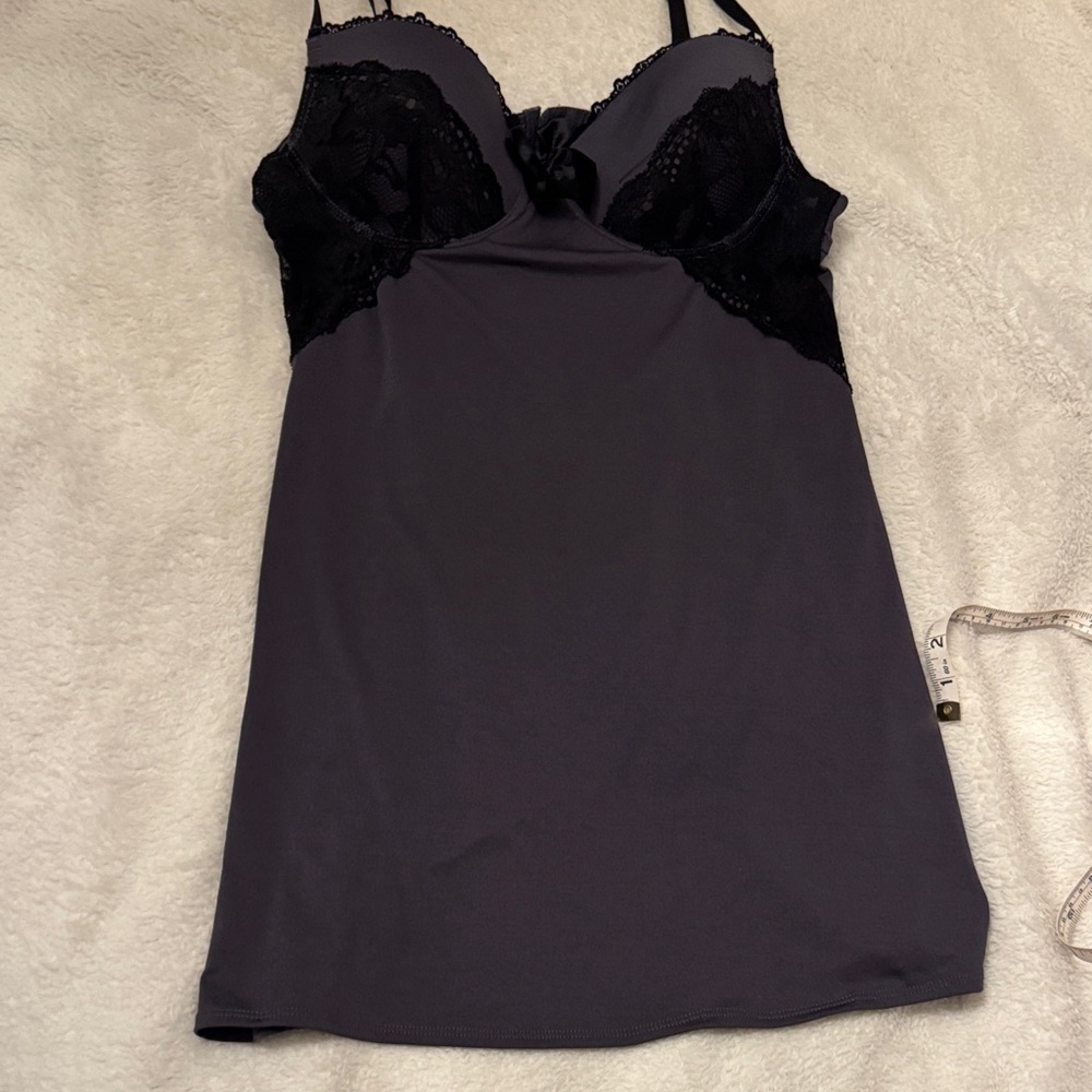 Chic Black Lace Chemise